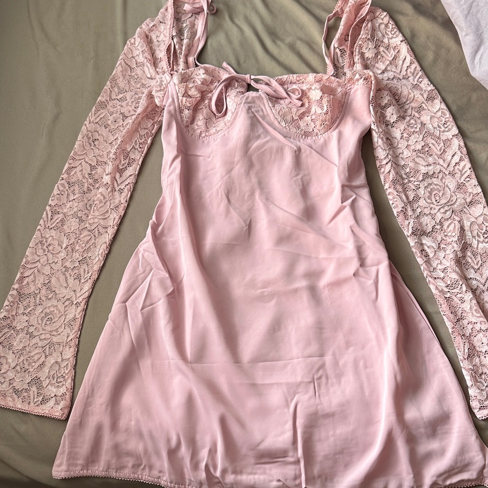 Amazon Pink Lace Long Sleeve Dress